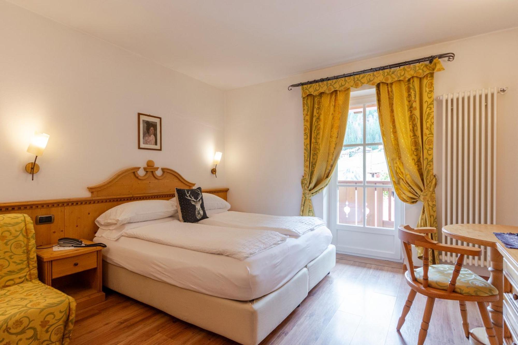 Monza Dolomites Hotel Moena Buitenkant foto
