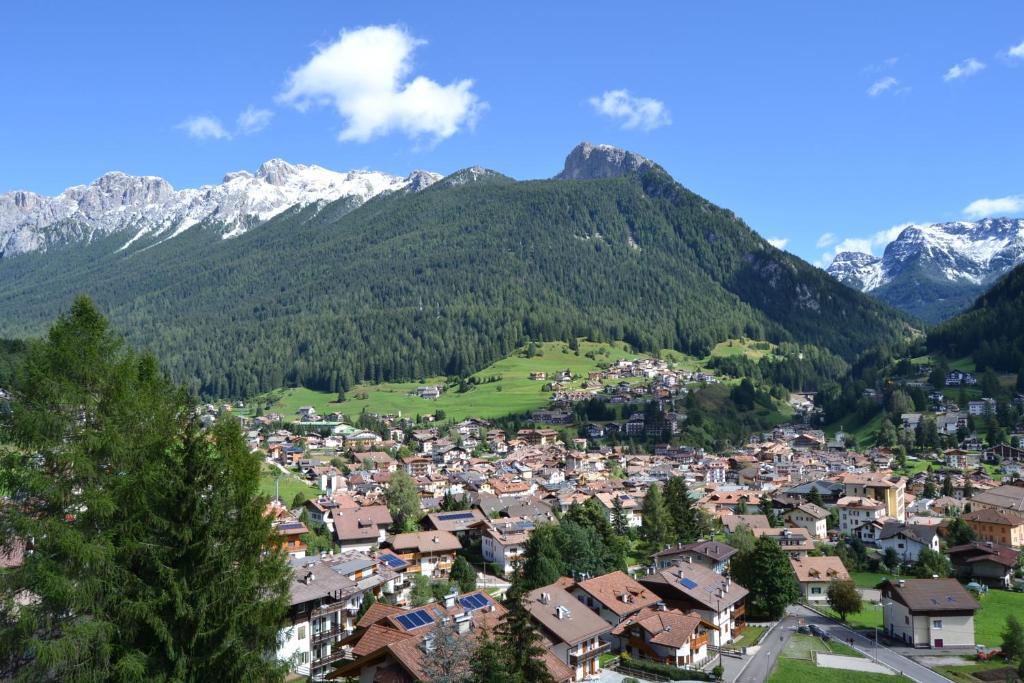 Monza Dolomites Hotel Moena Buitenkant foto